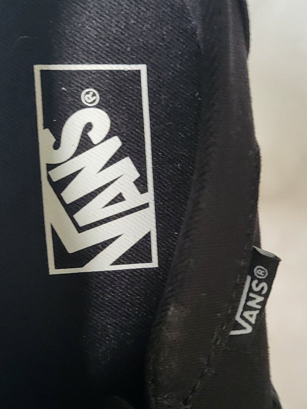 Vans Sneakers Women's 7.5 Black Slip On Skater Egirl Surfer Normcore School - Picture 12 of 14